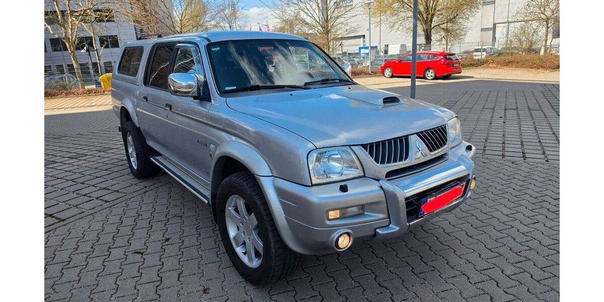 Mitsubishi L200 194.000 km 9.500 &euro; Nürnberg 90441