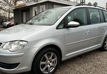 VW Touran 234.000 km 4.450 &euro; Nürnberg 90431