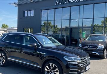 VW Touareg 166.800 km 27.977 &euro; Fürth 90763
