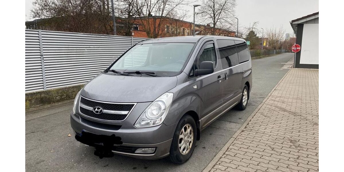 Hyundai H-1 Starex 270.000 km 8.500 &euro; Nürnberg 90451