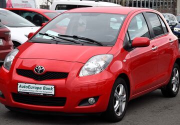 Toyota Yaris 89.515 km 4.990 &euro; Fürth 90763