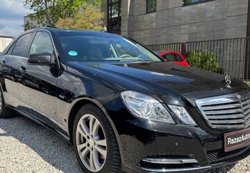 Mercedes-Benz E 350 190.000 km 11.390 &euro; Fürth 90763