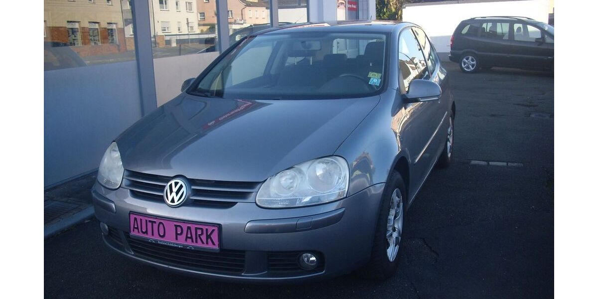 VW Golf 200.000 km 1.950 &euro; Fürth 90765