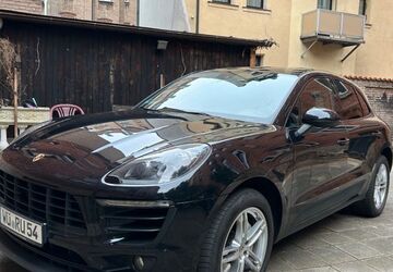 Porsche Macan 169.000 km 27.600 &euro; Nürnberg 90419