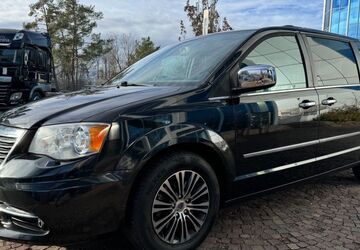 Lancia Voyager 120.000 km 15.000 &euro; Cadolzburg (bei Nürnberg) 90556