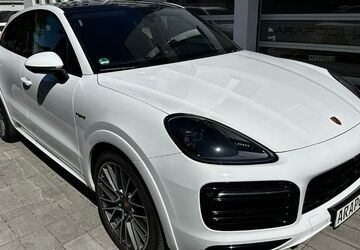 Porsche Cayenne 91.000 km 69.900 &euro; Nürnberg 90408