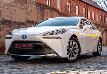 Toyota Mirai 131.000 km 9.999 &euro; Haag 91126