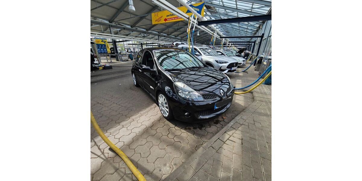 Renault Clio 219.628 km 6.990 &euro; Nürnberg 90461
