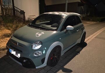 Abarth 695 31.000 km 22.900 &euro; Aurachtal 91086