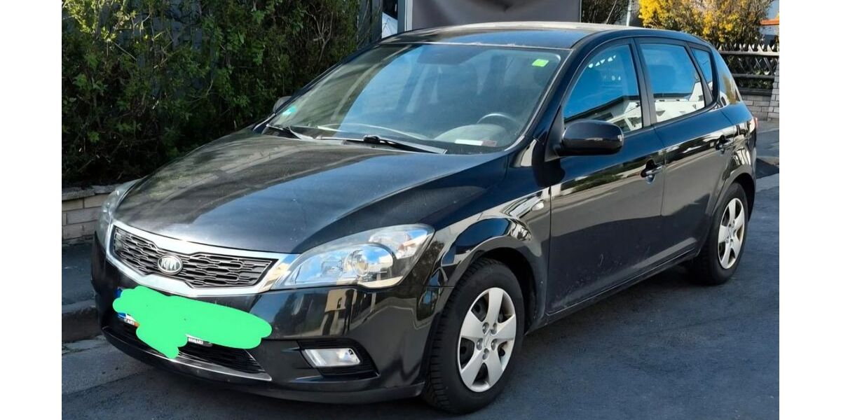Kia ceed / Ceed 215.000 km 2.000 &euro; Höchstadt 91315