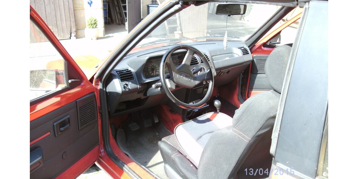 Peugeot 205 CTI 105.000 km 9.800 &euro; Fürth 90744