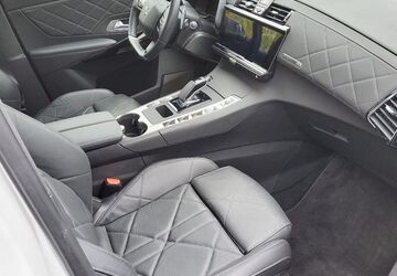 DS Automobiles DS7 (Crossback) 42.742 km 26.555 &euro; Röthenbach a. d. Pegnitz 90552