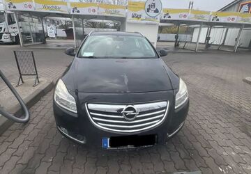 Opel Insignia 211.163 km 1.950 &euro; Nürnberg 90471