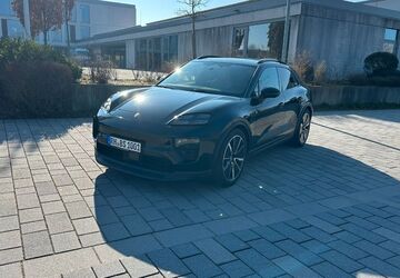 Porsche Macan 5.900 km 79.900 &euro; Wendelstein 90530