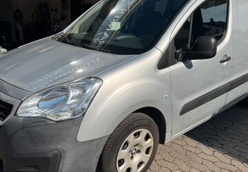 Peugeot Partner 152.000 km 6.500 &euro; Nürnberg 90453