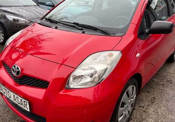 Toyota Yaris 127.000 km 3.980 &euro; Fürth 90763