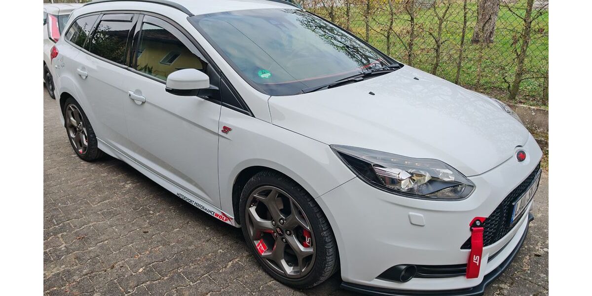 Ford Focus 166.620 km 11.000 &euro; Leinburg 91227