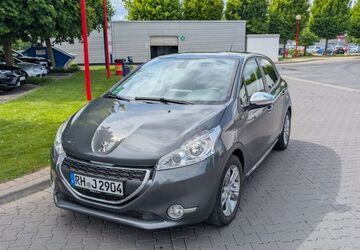 Peugeot 208 89.900 km 6.400 &euro; Wendelstein 90530