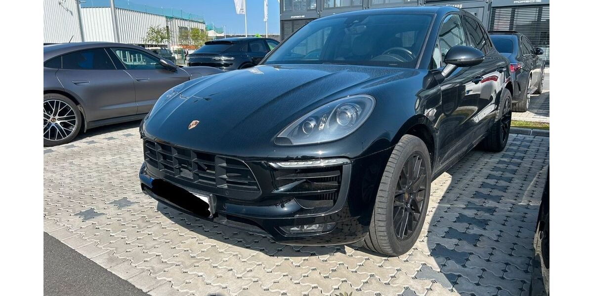 Porsche Macan 146.950 km 35.950 &euro; Fürth 90763