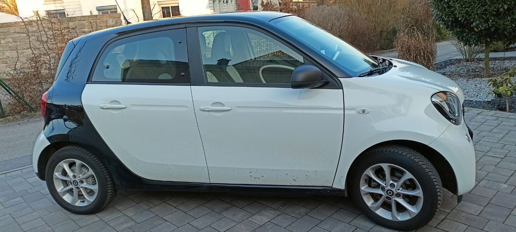 Smart ForFour 18.400 km 9.200 &euro; Schwabach 91126