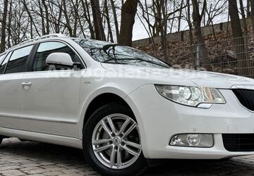 Skoda Superb 165.250 km 9.290 &euro; Nürnberg 90431