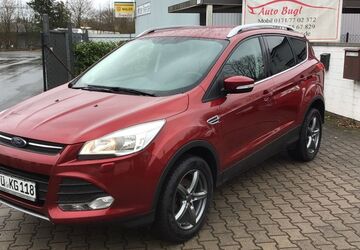 Ford Kuga 99.000 km 8.990 &euro; Erlangen 91056