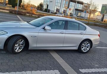 BMW 530 303.000 km 9.000 &euro; Nürnberg 90453