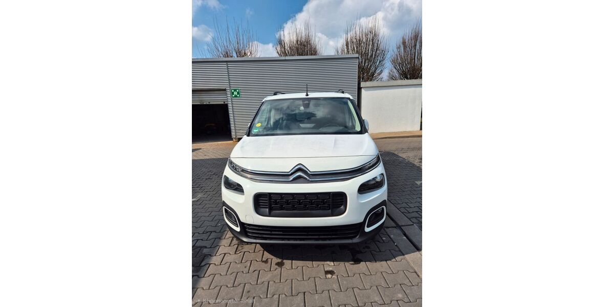 Citroen Berlingo 140.000 km 15.000 &euro; Feucht 90537