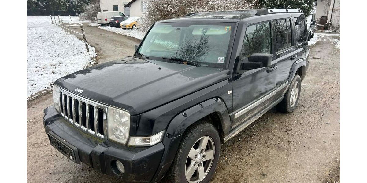 Jeep Commander 200.000 km 7.700 &euro; Fürth 90766