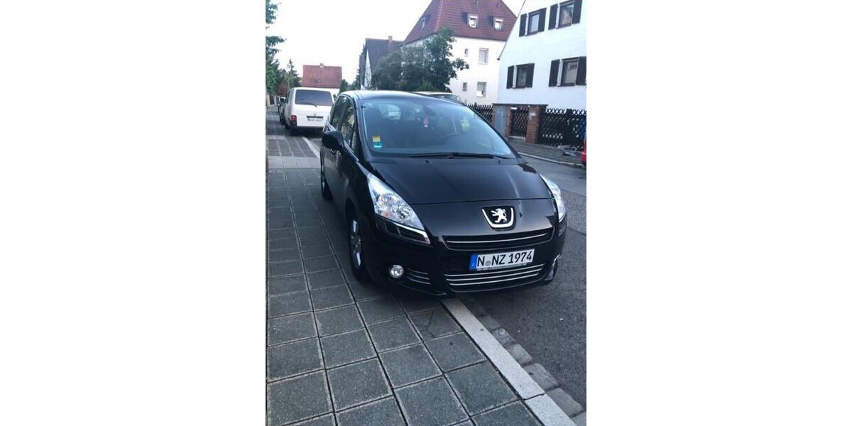 Peugeot 5008 14.000 km 6.990 &euro; Nürnberg 90403