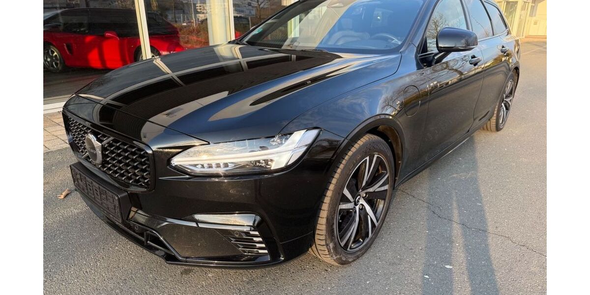 Volvo V90 131.000 km 26.740 &euro; Nürnberg 90439