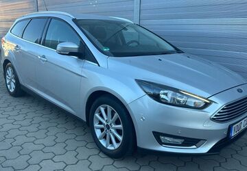 Ford Focus 165.546 km 7.450 &euro; Fürth 90763