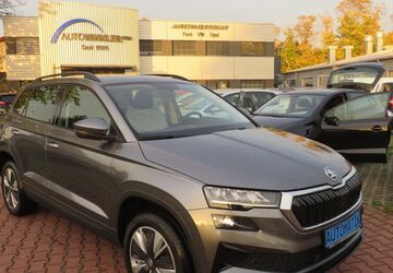 Skoda Karoq 1.001 km 34.890 &euro; Nürnberg 90431