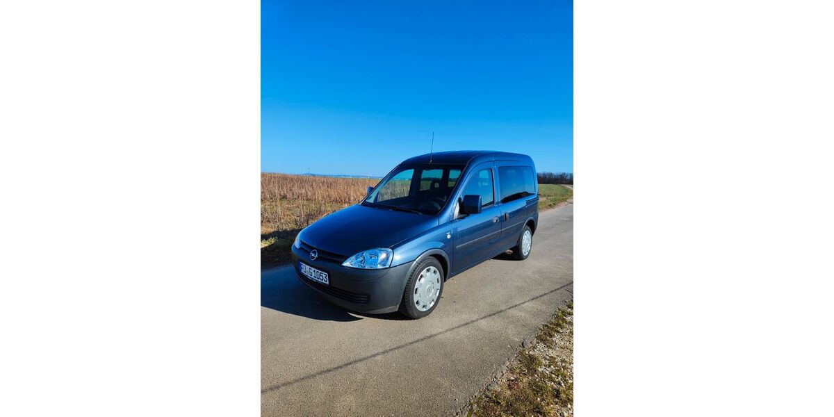 Opel Combo 72.000 km 11.999 &euro; Zirndorf 90513