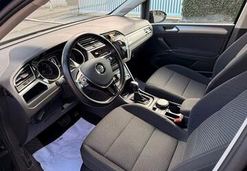 VW Touran 87.000 km 19.800 &euro; Nürnberg 90461