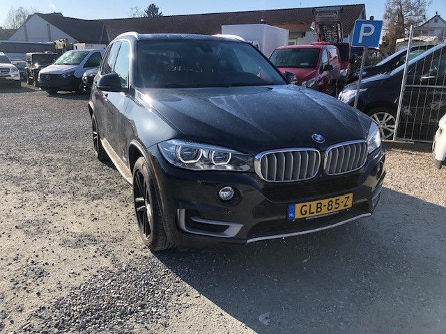 BMW X5 165.000 km 24.300 &euro; Nürnberg 90431