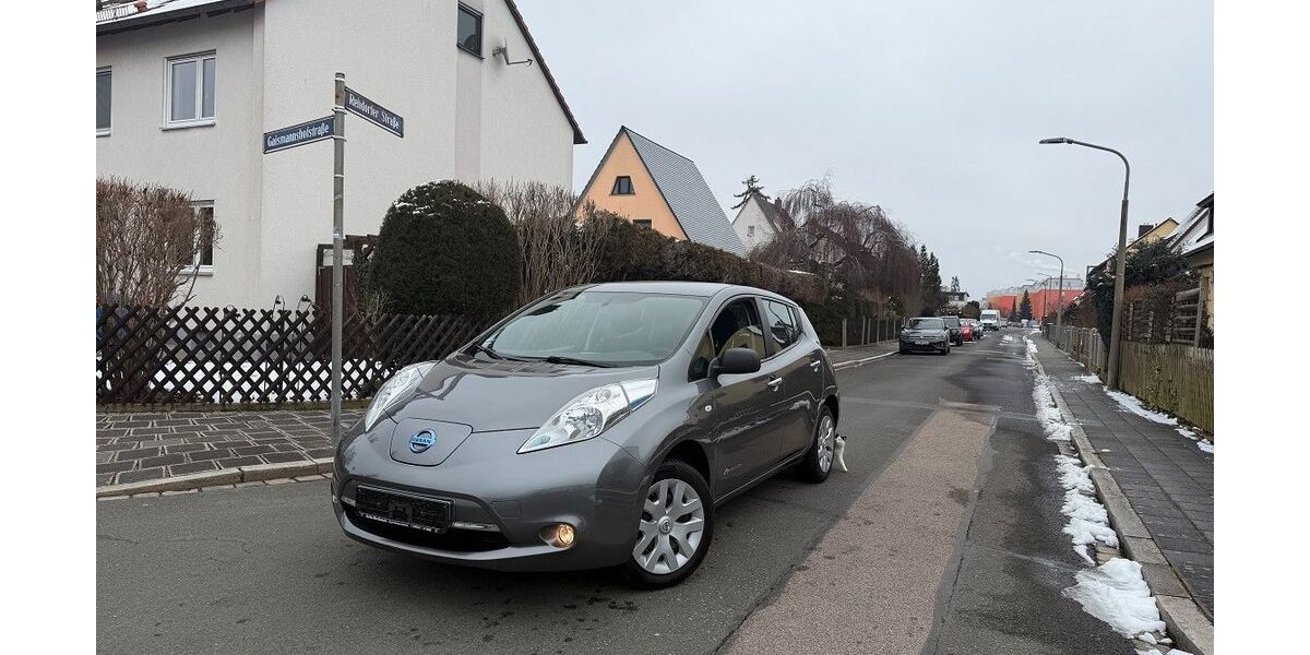 Nissan Leaf 65.000 km 6.689 &euro; Nürnberg 90431