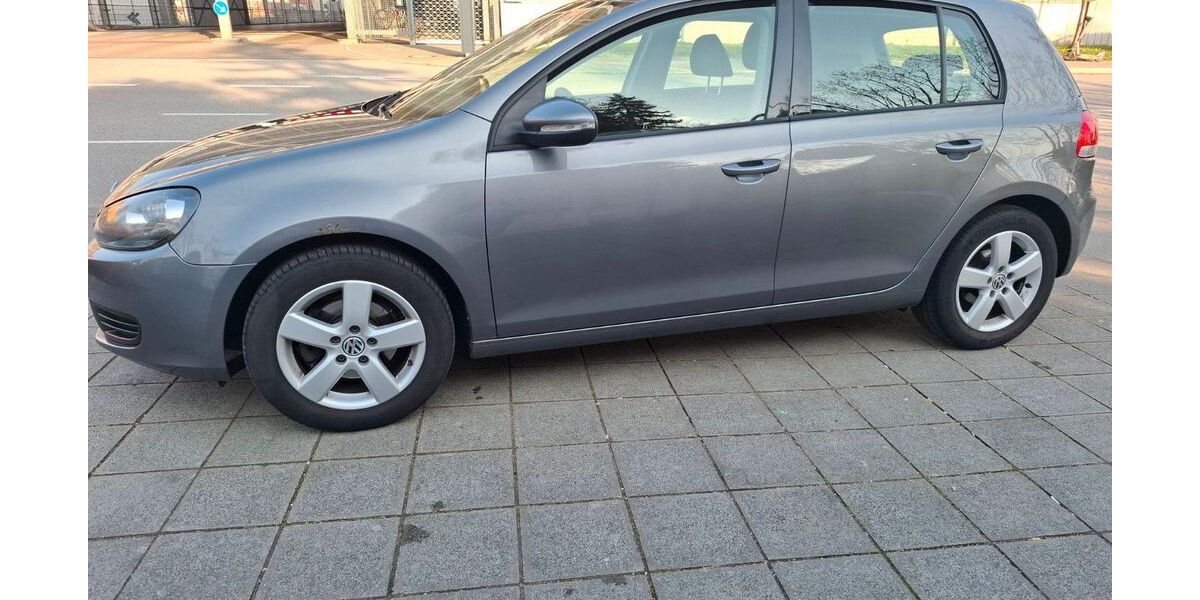 VW Golf 134.535 km 4.750 &euro; Nürnberg 90441