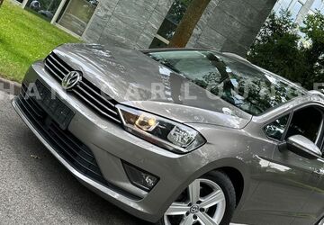 VW Golf Sportsvan 88.000 km 11.890 &euro; Nürnberg 90431