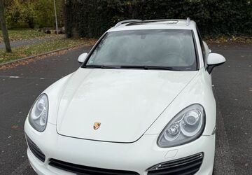 Porsche Cayenne 219.000 km 17.900 &euro; Stein 90547