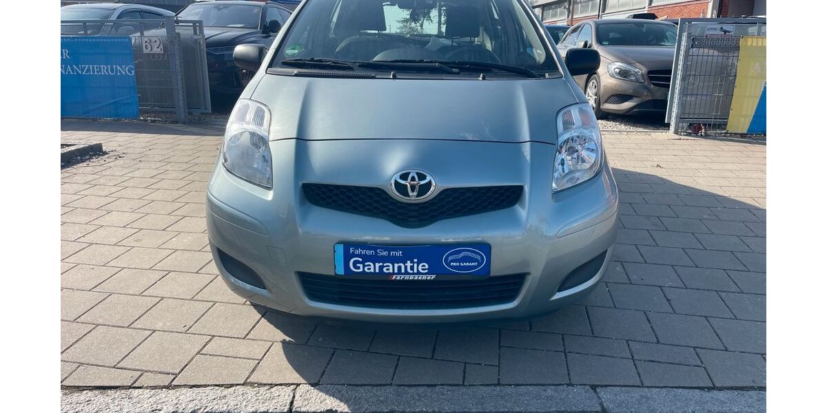 Toyota Yaris 59.975 km 5.999 &euro; Fürth 90763