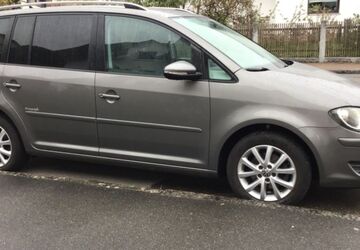 VW Touran 226.500 km 4.000 &euro; Schwanstetten 90596