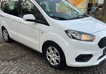 Ford Tourneo Courier 189.000 km 6.900 &euro; Nürnberg 90482