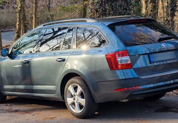 Skoda Octavia 107.000 km 12.900 &euro; Nürnberg 90451