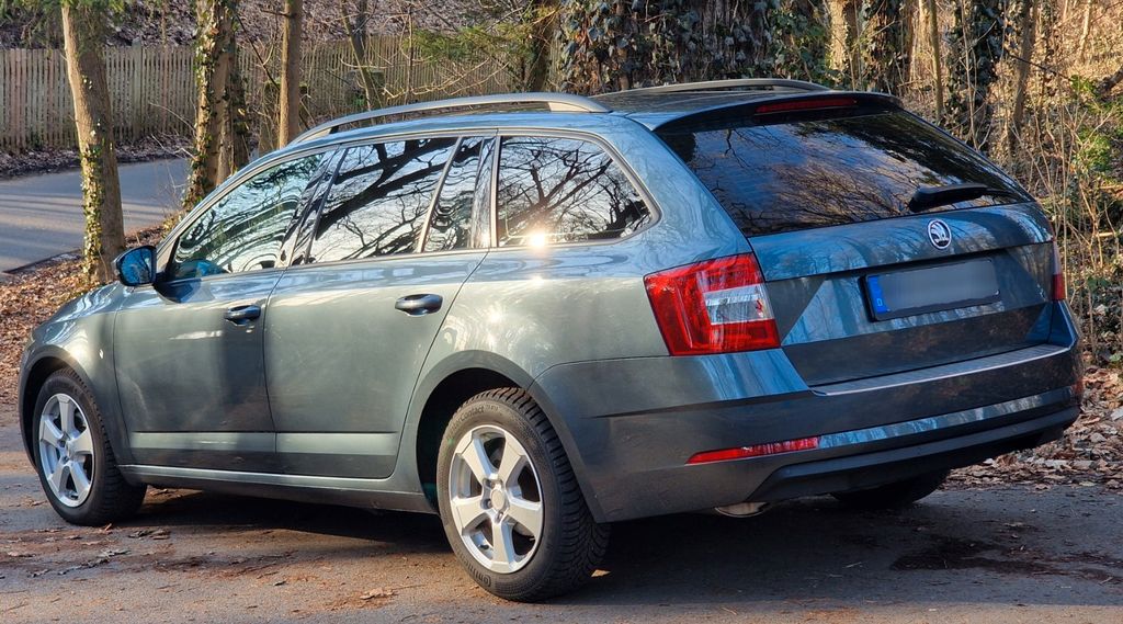 Skoda Octavia 107.000 km 12.900 &euro; Nürnberg 90451