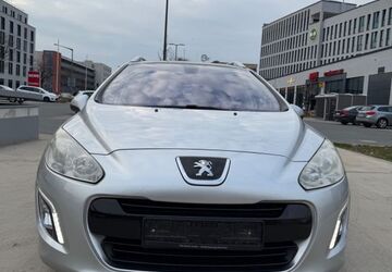 Peugeot 308 195.000 km 4.190 &euro; Nürnberg 90439