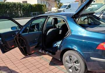 Renault Laguna 213.000 km 1.000 &euro; Erlangen 91052