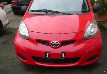 Toyota Aygo (X) 115.735 km 1.700 &euro; Erlangen 91058