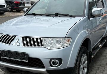 Mitsubishi L200 180.000 km 12.490 &euro; Oberasbach 90522