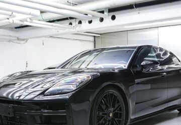 Porsche Panamera 9.500 km 154.800 &euro; Nürnberg 90431